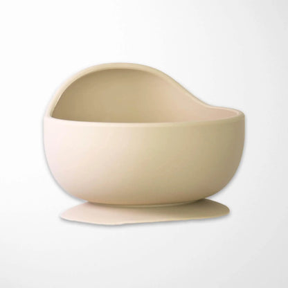 pearl beige baby feeding bowl with suction base, dishwasher safe and microwave friendly for convenient meal preparation